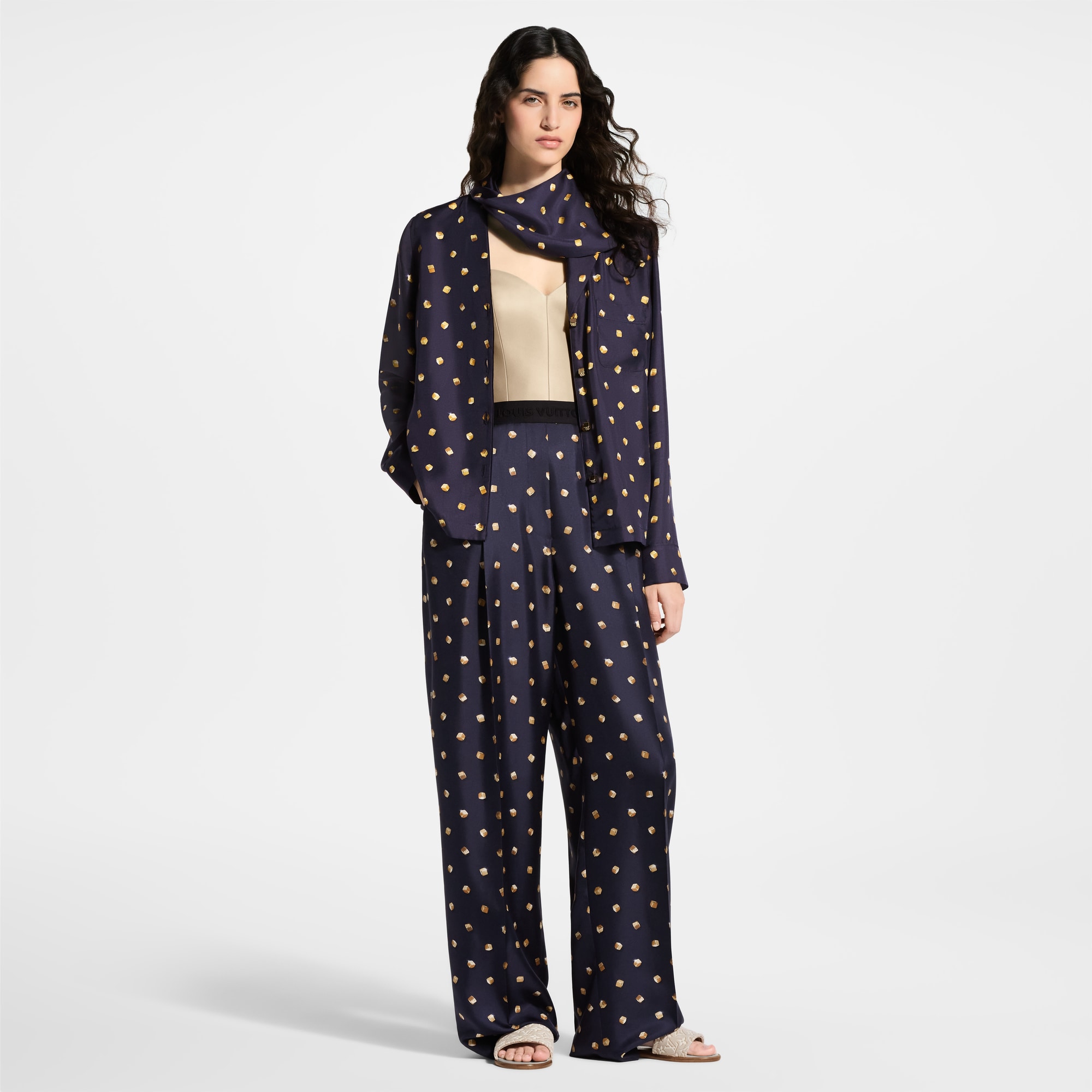 Designer Women's Trousers & Shorts| LOUIS VUITTON